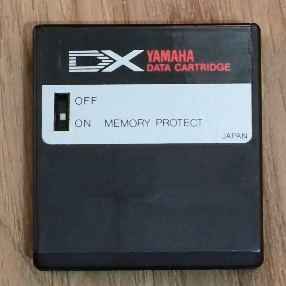 Original RARE YAMAHA DX& Keyboard RAM cartridges to load your own  sounds